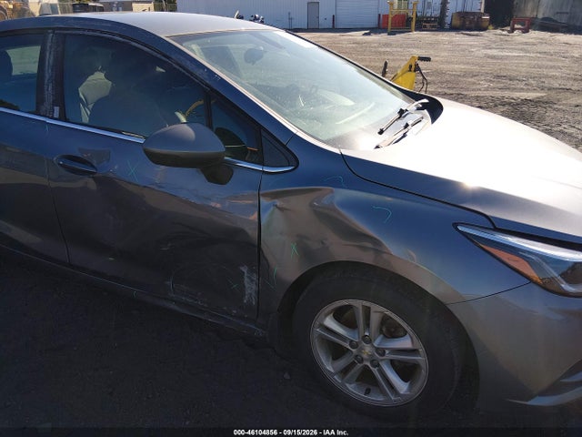 46104856 :رقم المزاد ، 1G1BE5SM6J7221157 vin ، 2018 Chevrolet Cruze Lt Auto مزاد بيع