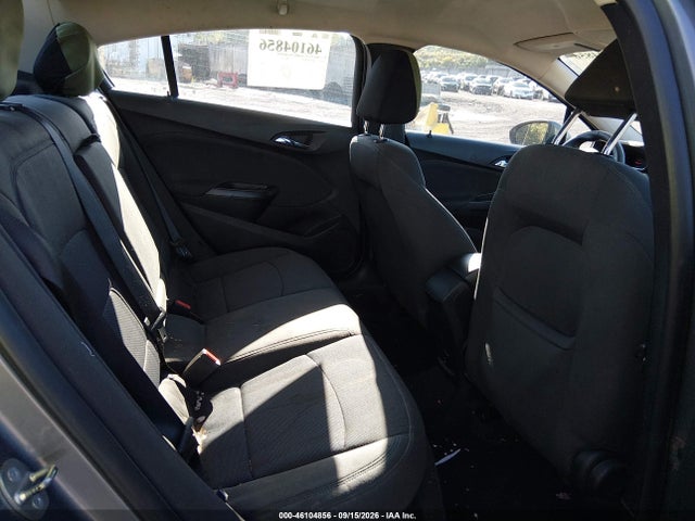 46104856 :رقم المزاد ، 1G1BE5SM6J7221157 vin ، 2018 Chevrolet Cruze Lt Auto مزاد بيع
