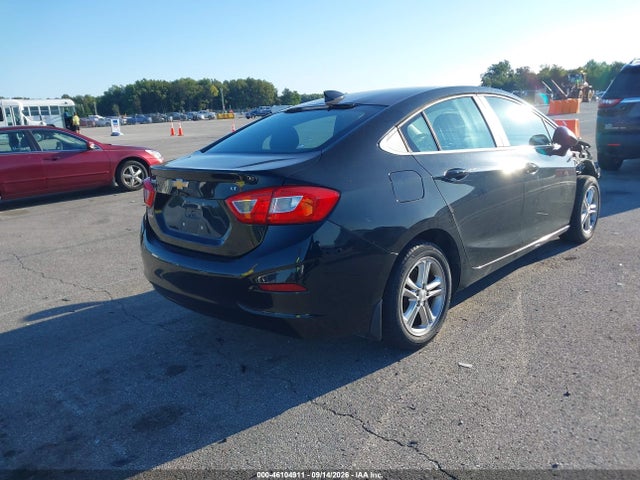46104911 :رقم المزاد ، 1G1BE5SM6H7235148 vin ، 2017 Chevrolet Cruze Lt Auto مزاد بيع