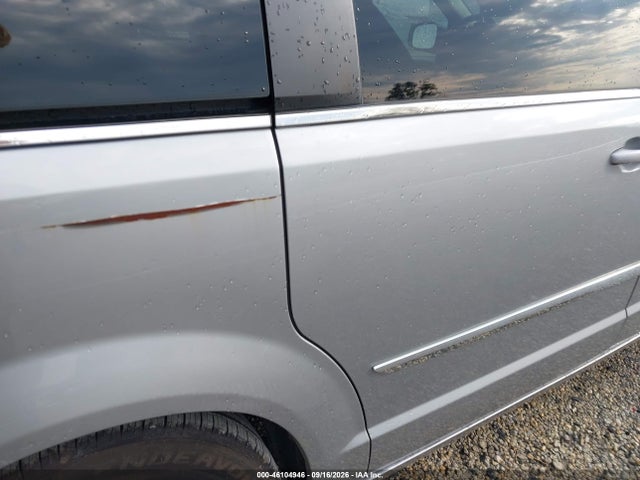 46104946 :رقم المزاد ، 2C4RC1BG6DR705816 vin ، 2013 Chrysler Town & Country Touring مزاد بيع