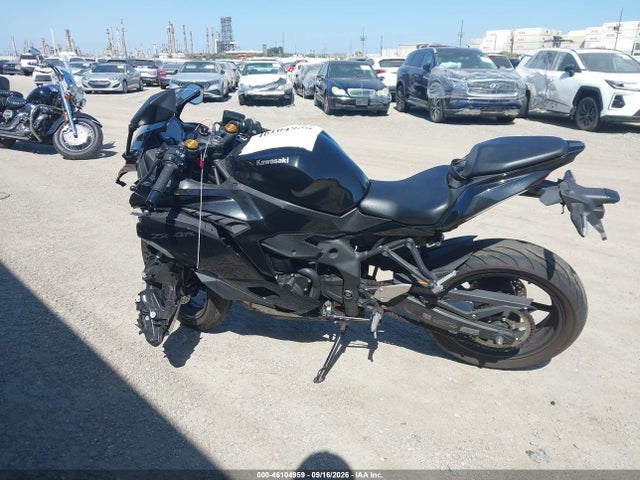 Продаж на аукціоні авто 2025 Kawasaki Zx400 P, vin: ML5ZXCP19SDA38774, номер лоту: 46104959