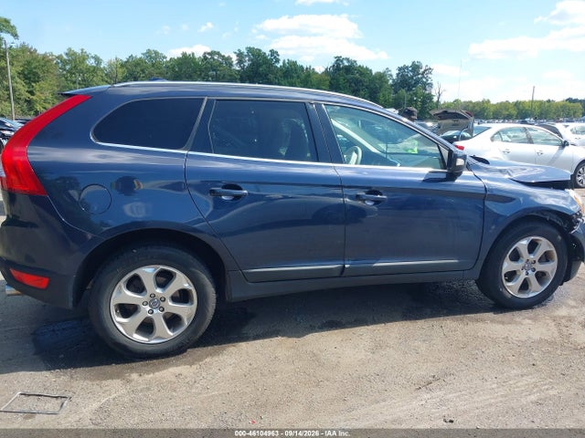 46104963 :رقم المزاد ، YV4940DZ6D2440381 vin ، 2013 Volvo Xc60 3.2 Platinum مزاد بيع
