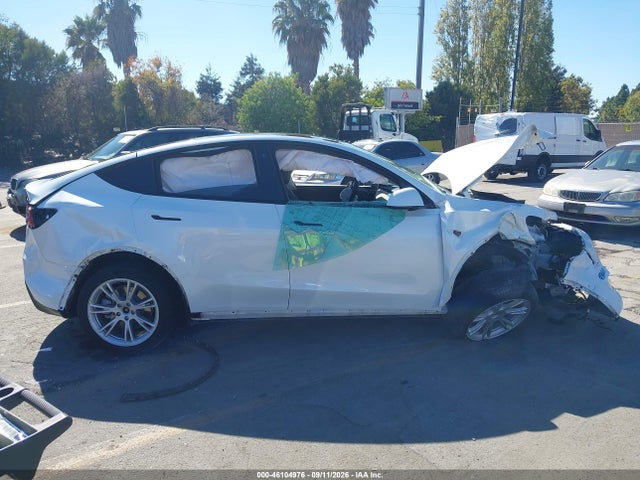 46104976 :رقم المزاد ، 5YJYGAEE4MF145297 vin ، 2021 Tesla Model Y Long Range Dual Motor All-wheel Drive مزاد بيع