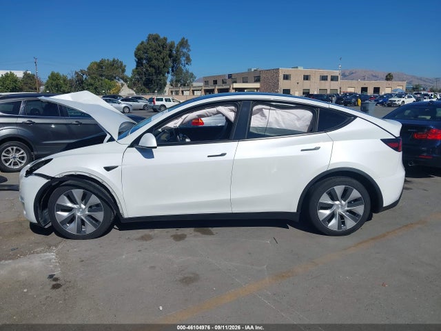 46104976 :رقم المزاد ، 5YJYGAEE4MF145297 vin ، 2021 Tesla Model Y Long Range Dual Motor All-wheel Drive مزاد بيع