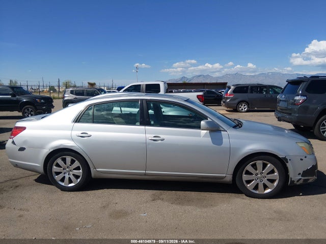 46104979 :رقم المزاد ، 4T1BK36B65U051348 vin ، 2005 Toyota Avalon Xls مزاد بيع