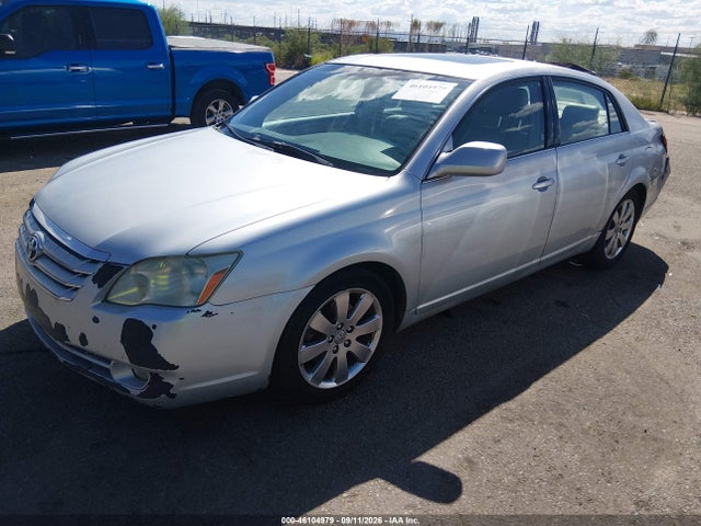 46104979 :رقم المزاد ، 4T1BK36B65U051348 vin ، 2005 Toyota Avalon Xls مزاد بيع