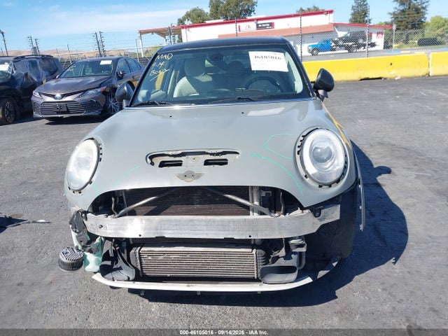 Продажа на аукционе авто 2015 Mini Hardtop Cooper S, vin: WMWXU3C58FT891803, номер лота: 46105016