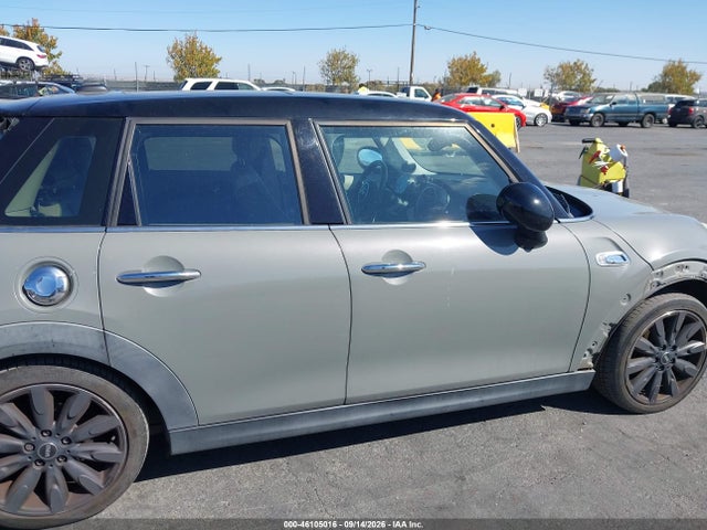 Продажа на аукционе авто 2015 Mini Hardtop Cooper S, vin: WMWXU3C58FT891803, номер лота: 46105016