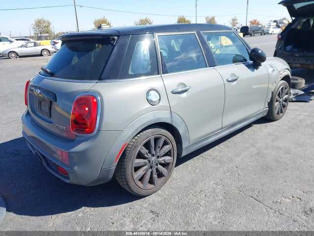 Продажа на аукционе авто 2015 Mini Hardtop Cooper S, vin: WMWXU3C58FT891803, номер лота: 46105016