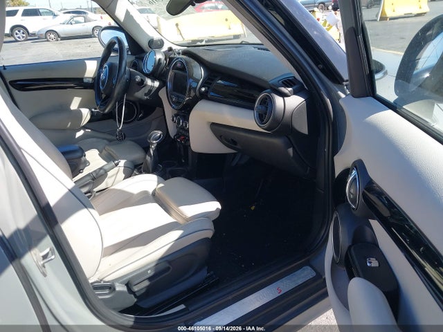 Продажа на аукционе авто 2015 Mini Hardtop Cooper S, vin: WMWXU3C58FT891803, номер лота: 46105016