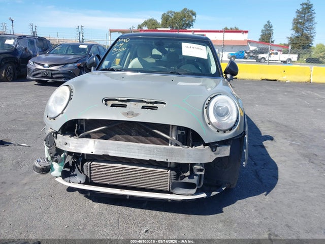 Продажа на аукционе авто 2015 Mini Hardtop Cooper S, vin: WMWXU3C58FT891803, номер лота: 46105016