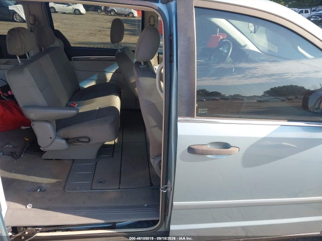 Aukcja sprzedaży 2010 Volkswagen Routan S, vin: 2V4RW4D10AR209171, numer aukcji: 46105019