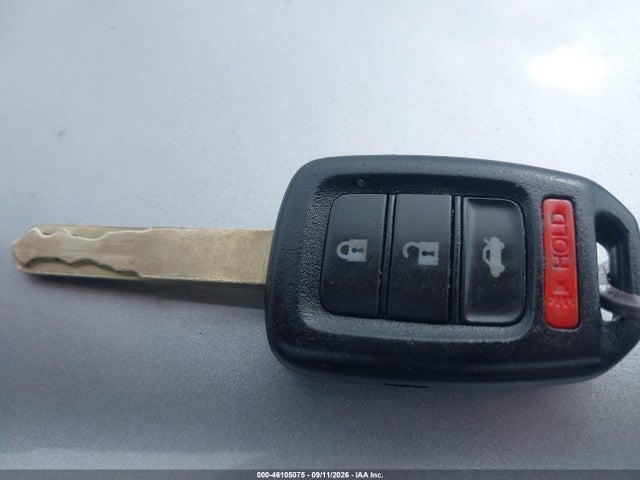 46105075 :رقم المزاد ، 2HGFC4B69KH307662 vin ، 2019 Honda Civic Lx مزاد بيع