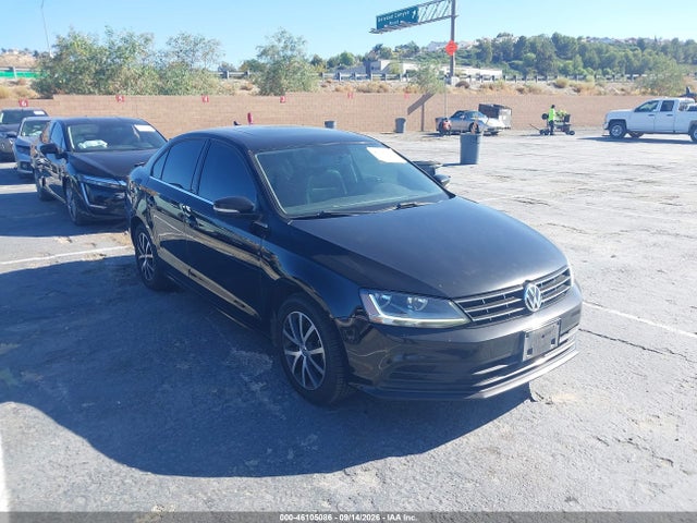 46105086 :رقم المزاد ، 3VWDB7AJ0JM260776 vin ، 2018 Volkswagen Jetta 1.4t Se/1.4t Wolfsburg Edition مزاد بيع