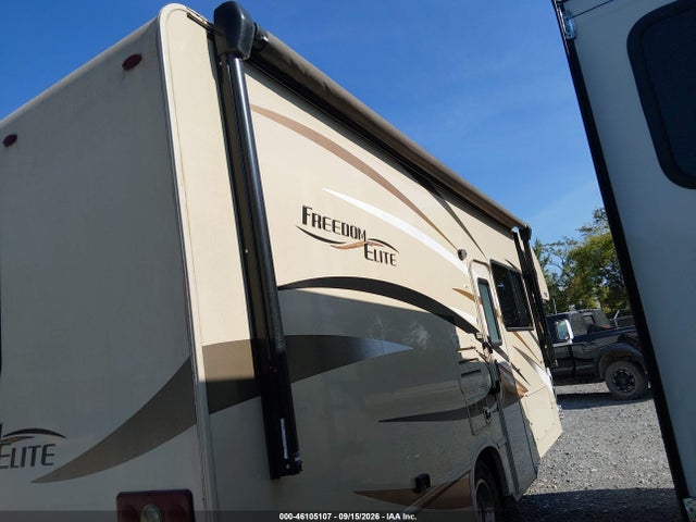 46105107 :رقم المزاد ، 1FDWE3FS9HDC34935 vin ، 2017 Ford E-350 Cutaway مزاد بيع