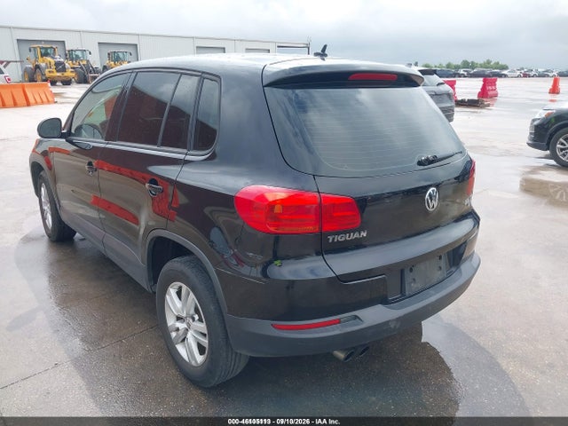 2013 Volkswagen Tiguan S მანქანა იყიდება აუქციონზე, vin: WVGBV7AX9DW533137, აუქციონის ნომერი: 46105113