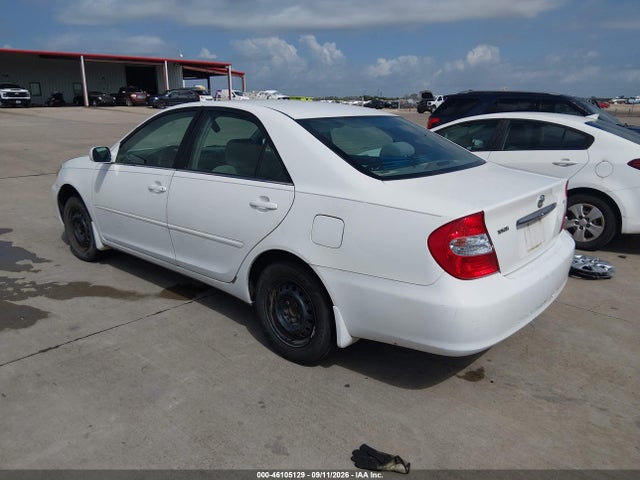 2004 Toyota Camry Le მანქანა იყიდება აუქციონზე, vin: 4T1BE32K24U343798, აუქციონის ნომერი: 46105129