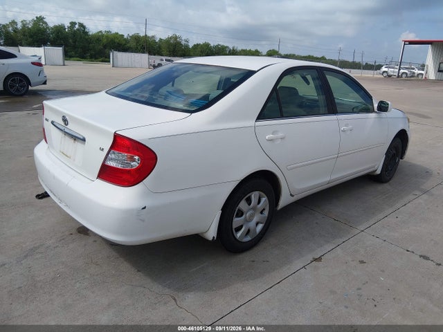 2004 Toyota Camry Le მანქანა იყიდება აუქციონზე, vin: 4T1BE32K24U343798, აუქციონის ნომერი: 46105129