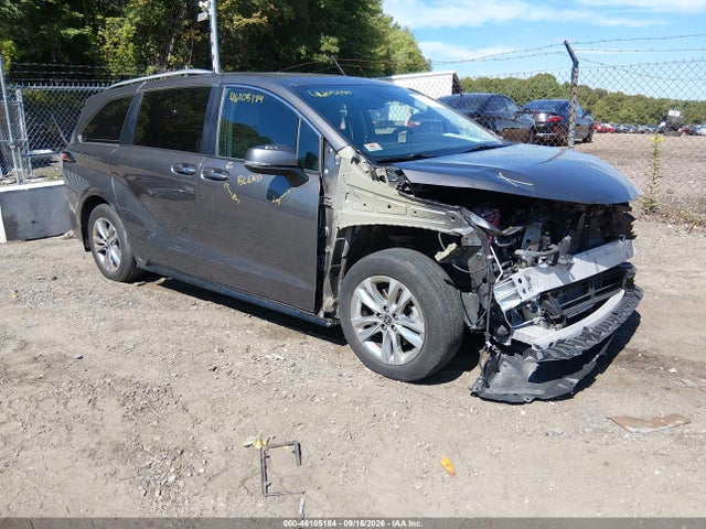 46105184 :رقم المزاد ، 5TDZSKFC9NS066422 vin ، 2022 Toyota Sienna Limited مزاد بيع