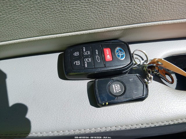Aukcja sprzedaży 2022 Toyota Sienna Limited, vin: 5TDZSKFC9NS066422, numer aukcji: 46105184