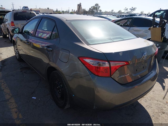 Toyota COROLLA LE 2017 2T1BURHE9HC792362 Image 3