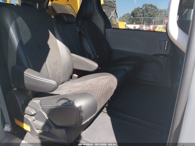Aukcja sprzedaży 2014 Toyota Sienna Se 8 Passenger, vin: 5TDXK3DC5ES436071, numer aukcji: 46105238