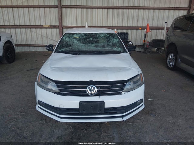 46105246 :رقم المزاد ، 3VWD17AJ5FM344375 vin ، 2015 Volkswagen Jetta 1.8t Sport مزاد بيع
