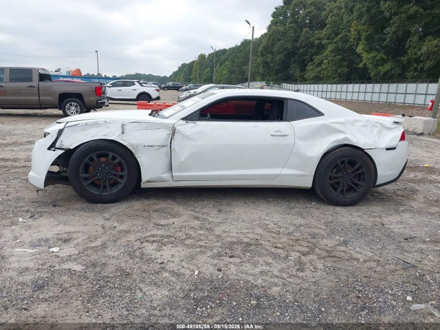 46105259 :رقم المزاد ، 2G1FB1E35F9177728 vin ، 2015 Chevrolet Camaro 2ls مزاد بيع