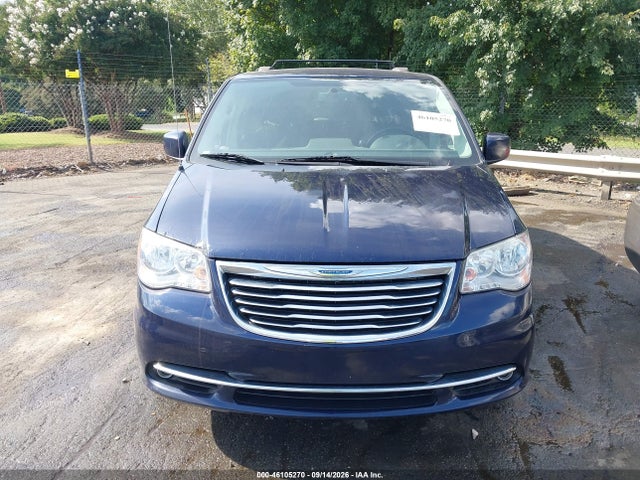 2016 Chrysler Town & Country Touring მანქანა იყიდება აუქციონზე, vin: 2C4RC1BG0GR119634, აუქციონის ნომერი: 46105270