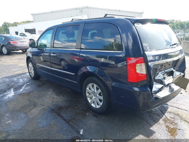 2016 Chrysler Town & Country Touring მანქანა იყიდება აუქციონზე, vin: 2C4RC1BG0GR119634, აუქციონის ნომერი: 46105270