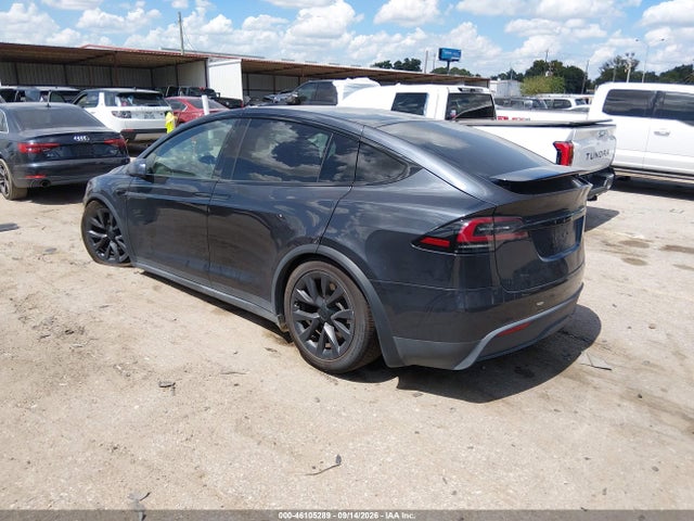 46105289 :رقم المزاد ، 7SAXCAE5XPF428771 vin ، 2023 Tesla Model X مزاد بيع