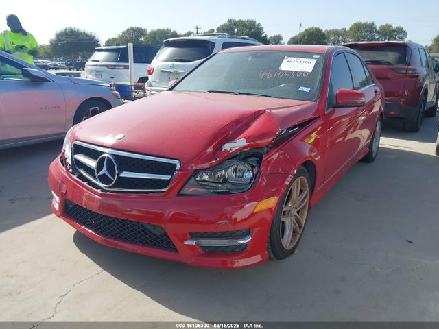 46105300 :رقم المزاد ، WDDGF4HB6DA785611 vin ، 2013 Mercedes-benz C 250 Sport مزاد بيع