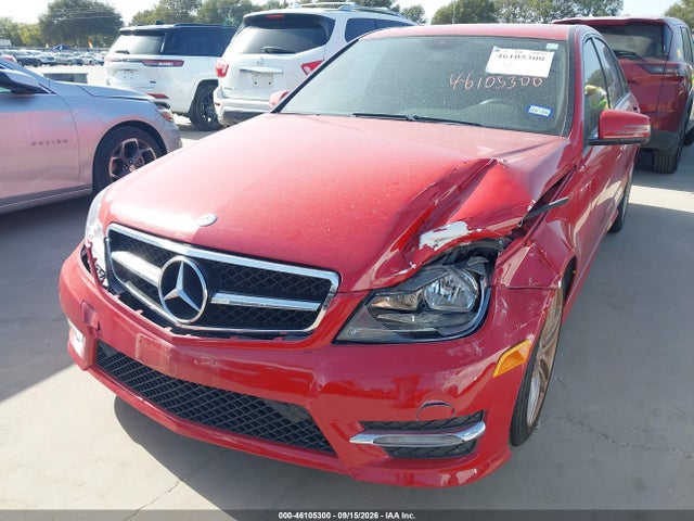 46105300 :رقم المزاد ، WDDGF4HB6DA785611 vin ، 2013 Mercedes-benz C 250 Sport مزاد بيع