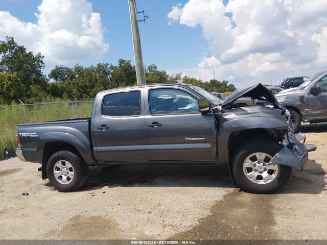 Продаж на аукціоні авто 2015 Toyota Tacoma Base V6, vin: 3TMLU4EN8FM196918, номер лоту: 46105316