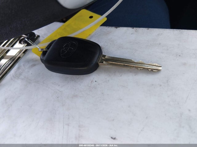46105346 :رقم المزاد ، JTDKDTB35G1116384 vin ، 2016 Toyota Prius C Two مزاد بيع