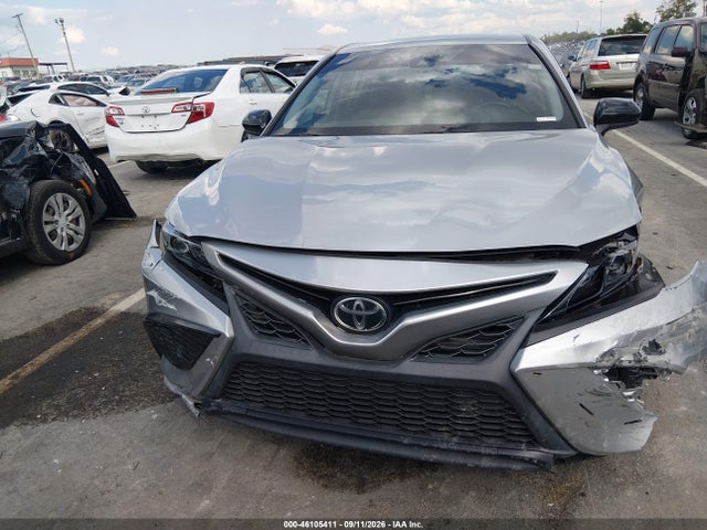 2021 Toyota Camry Se Nightshade Edition მანქანა იყიდება აუქციონზე, vin: 4T1G11AK6MU496627, აუქციონის ნომერი: 46105411