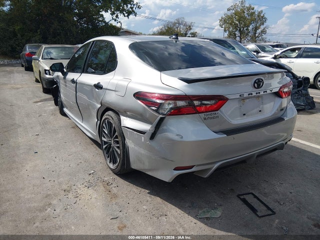 2021 Toyota Camry Se Nightshade Edition მანქანა იყიდება აუქციონზე, vin: 4T1G11AK6MU496627, აუქციონის ნომერი: 46105411