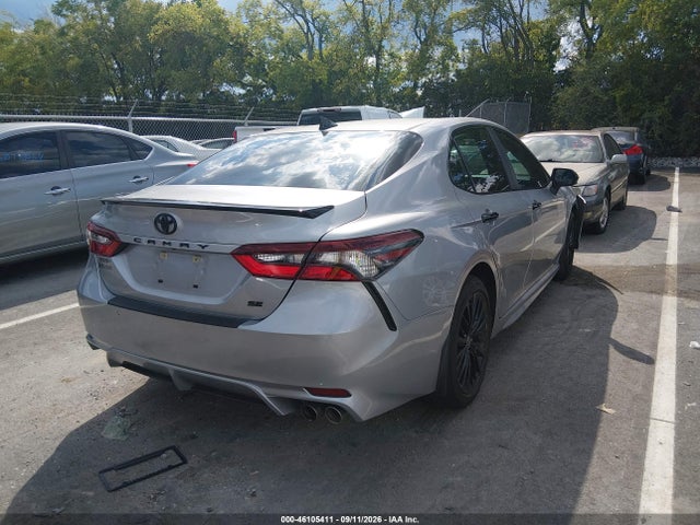 2021 Toyota Camry Se Nightshade Edition მანქანა იყიდება აუქციონზე, vin: 4T1G11AK6MU496627, აუქციონის ნომერი: 46105411