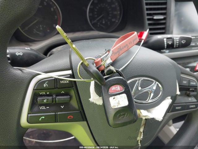 46105436 :رقم المزاد ، 5NPD84LF0HH187580 vin ، 2017 Hyundai Elantra Se مزاد بيع