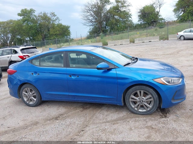 46105436 :رقم المزاد ، 5NPD84LF0HH187580 vin ، 2017 Hyundai Elantra Se مزاد بيع