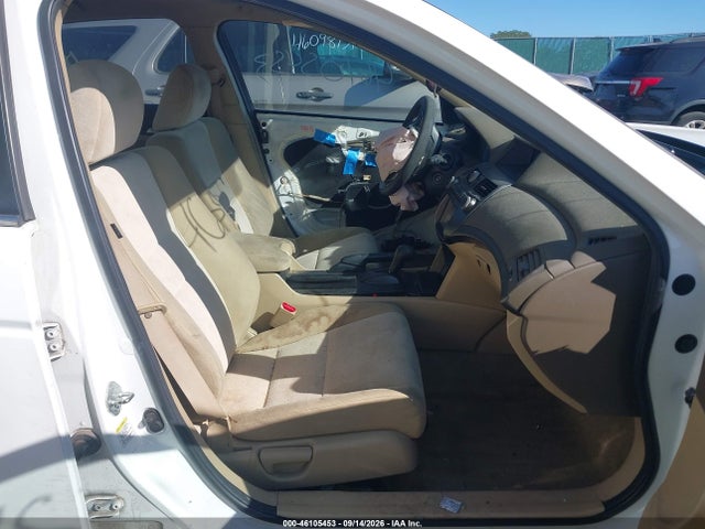 Продажа на аукционе авто 2010 Honda Accord 2.4 Lx-p, vin: 1HGCP2F4XAA122716, номер лота: 46105453