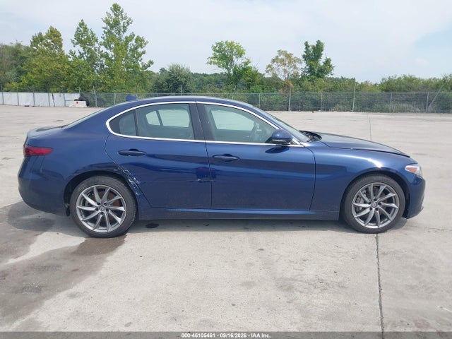 2017 Alfa Romeo Giulia Awd მანქანა იყიდება აუქციონზე, vin: ZARFAEDN8H7553269, აუქციონის ნომერი: 46105461