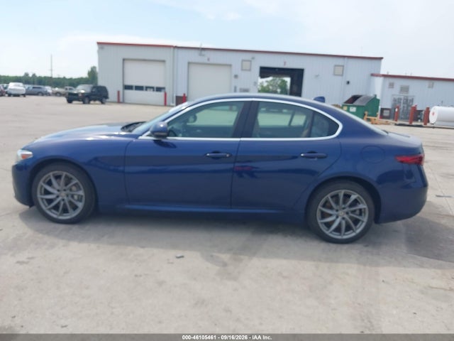 2017 Alfa Romeo Giulia Awd მანქანა იყიდება აუქციონზე, vin: ZARFAEDN8H7553269, აუქციონის ნომერი: 46105461