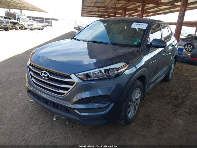 KM8J23A49HU538777 Hyundai TUCSON SE