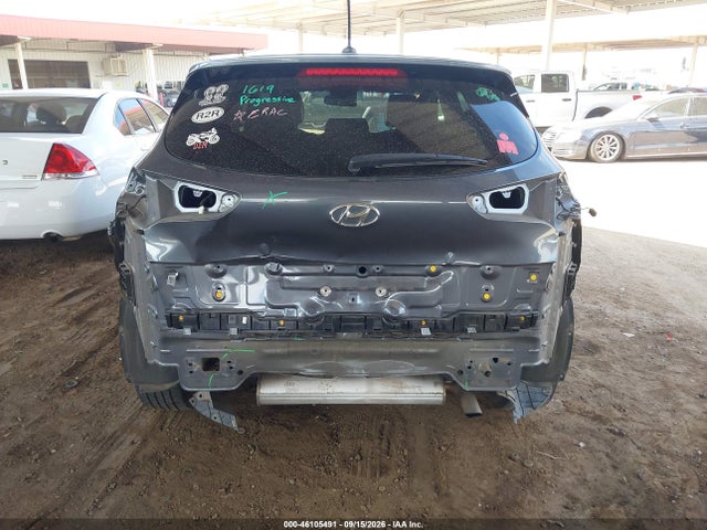 KM8J23A49HU538777 Hyundai TUCSON SE