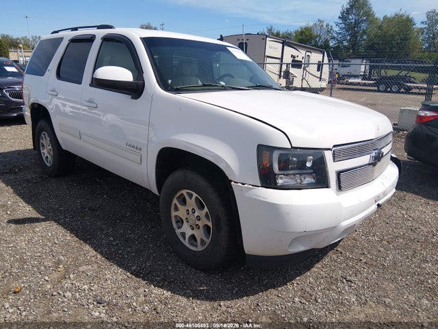 2010 Chevrolet Tahoe Lt მანქანა იყიდება აუქციონზე, vin: 1GNUKBE01AR233812, აუქციონის ნომერი: 46105493