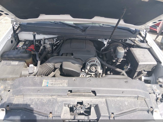 46105493 :رقم المزاد ، 1GNUKBE01AR233812 vin ، 2010 Chevrolet Tahoe Lt مزاد بيع