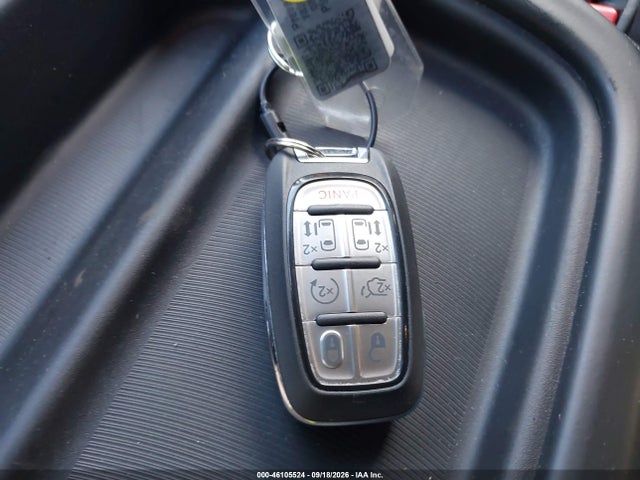 Продаж на аукціоні авто 2027 Chrysler Pacifica, vin: 2C4RC1BG3VR552801, номер лоту: 46105524