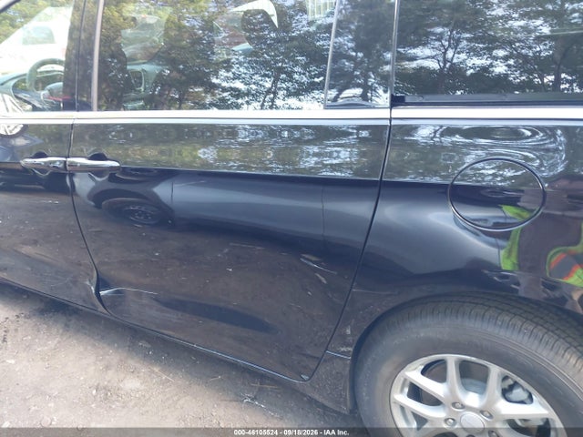 Продаж на аукціоні авто 2027 Chrysler Pacifica, vin: 2C4RC1BG3VR552801, номер лоту: 46105524
