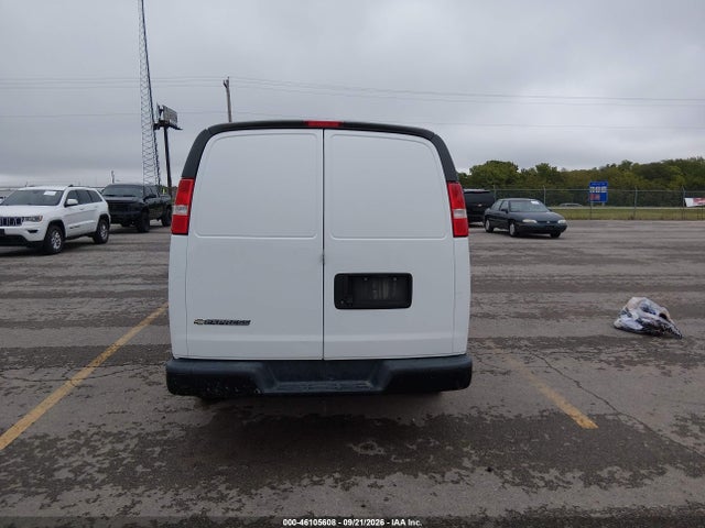 46105608 :رقم المزاد ، 1GCWGAFP8L1222672 vin ، 2020 Chevrolet Express Cargo Rwd 2500 Regular Wheelbase Wt مزاد بيع